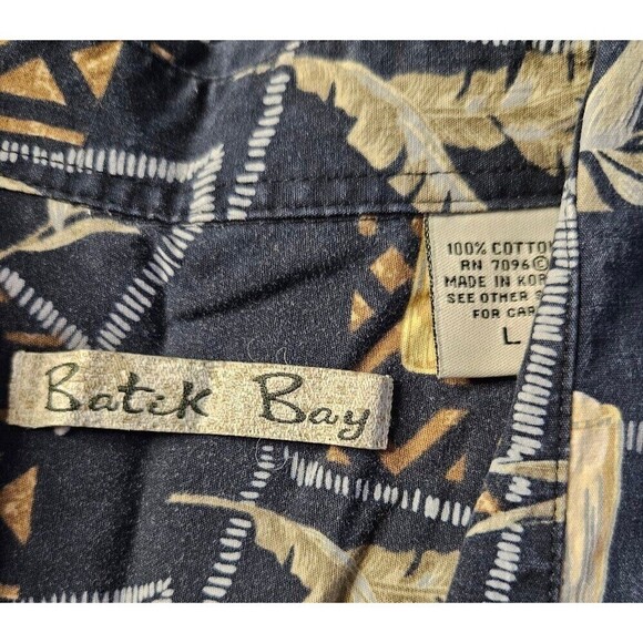 Batik Bay Hawaiian Shirt Beer Button Up Size L - Picture 8 of 8